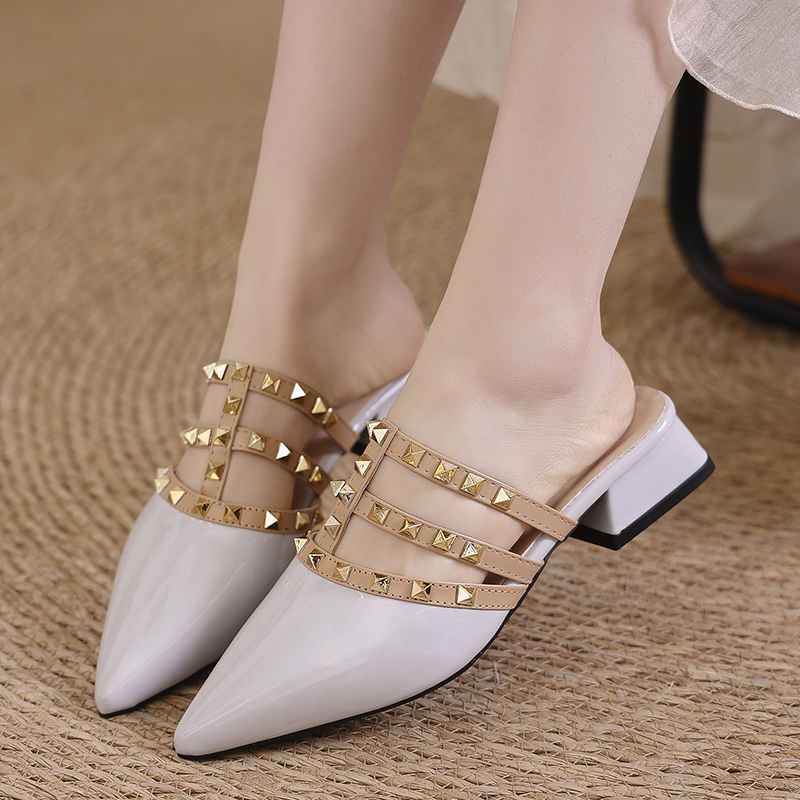 Patent Leather Pointed Toe Hal – обзор и цена Casual Sandal Leather